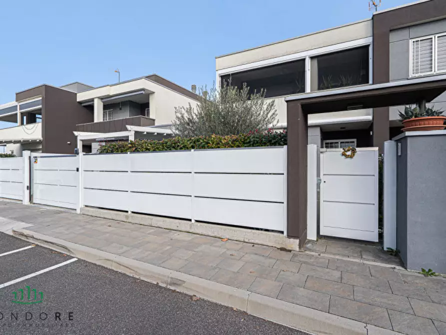 Immagine 66 di Villa in vendita  in Via Oriana Fallaci a San Lazzaro Di Savena