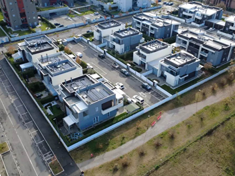 Immagine 69 di Villa in vendita  in Via Oriana Fallaci a San Lazzaro Di Savena