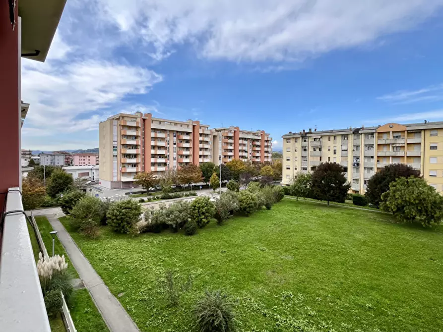 Immagine 17 di Appartamento in vendita  in Via Vincenzo Periz a Vicenza