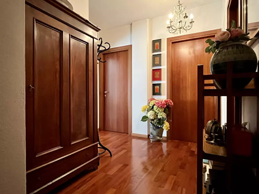 Immagine 31 di Appartamento in vendita  in Via Vincenzo Periz a Vicenza