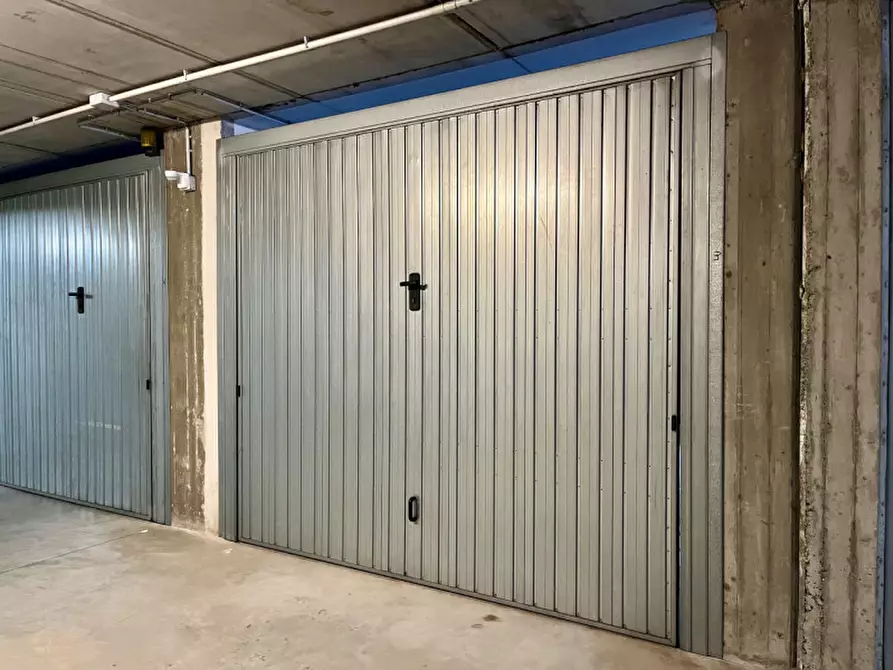 Immagine 35 di Appartamento in vendita  in Via Vincenzo Periz a Vicenza