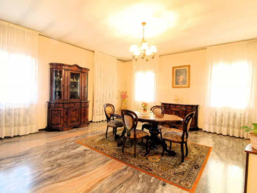 Immagine 6 di Casa bifamiliare in vendita  in VIA BAGNO n. 12 a Cinto Euganeo