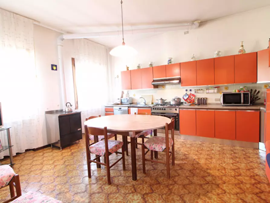 Immagine 13 di Casa bifamiliare in vendita  in VIA BAGNO n. 12 a Cinto Euganeo