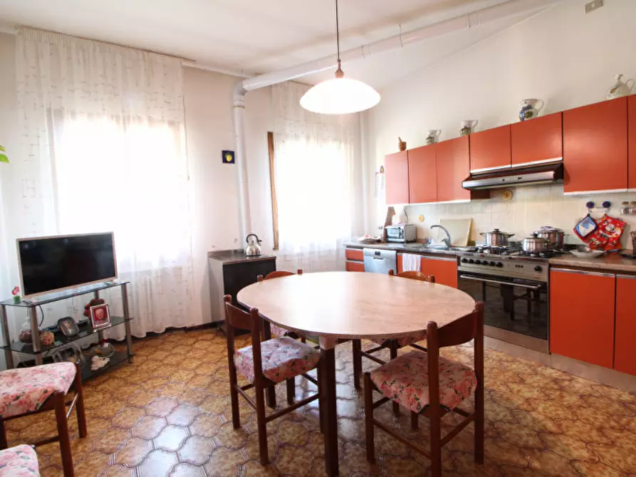 Immagine 14 di Casa bifamiliare in vendita  in VIA BAGNO n. 12 a Cinto Euganeo