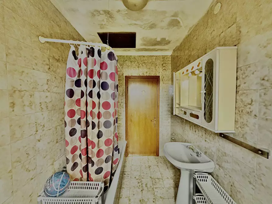 Immagine 13 di Villetta a schiera in vendita  a Ronco All'adige