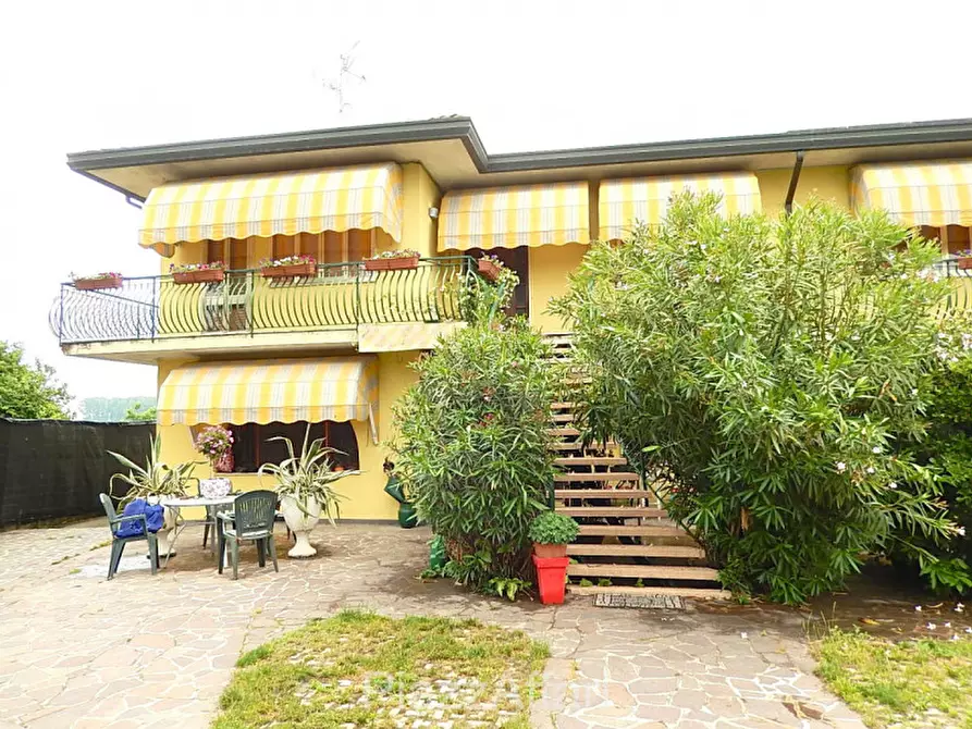 Immagine 5 di Casa indipendente in vendita  in Via Villa del Bosco a Correzzola