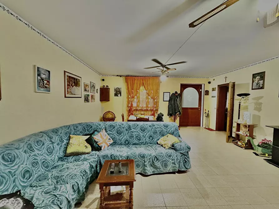 Immagine 2 di Villetta a schiera in vendita  in Via Dante Alighieri a Roveredo Di Gua'