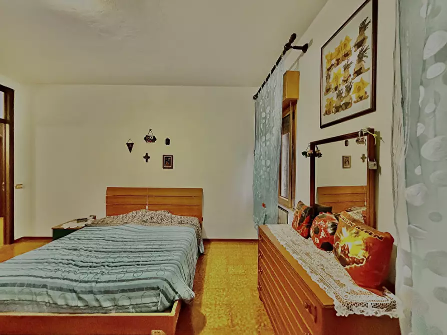 Immagine 7 di Villetta a schiera in vendita  in Via Dante Alighieri a Roveredo Di Gua'