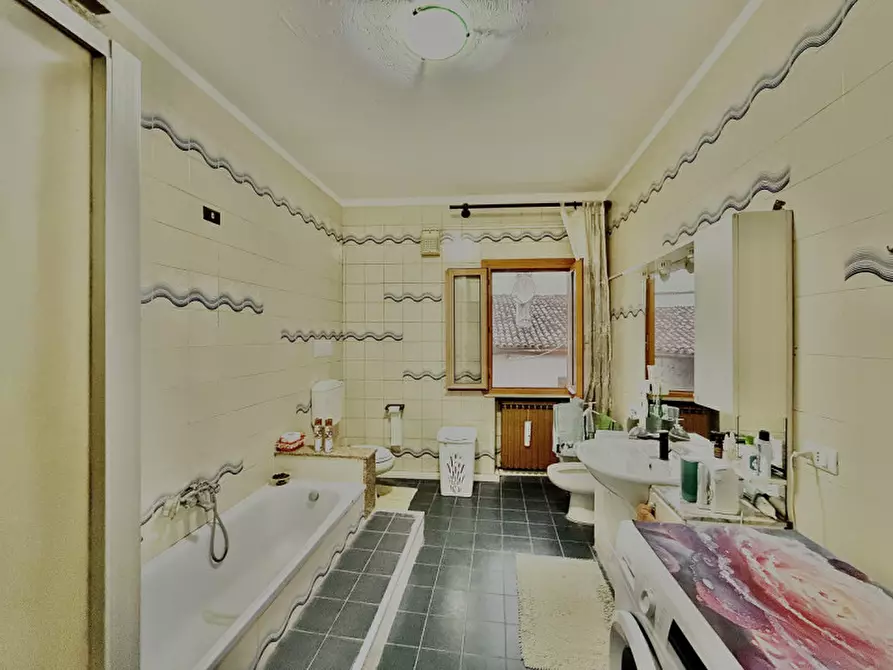 Immagine 10 di Villetta a schiera in vendita  in Via Dante Alighieri a Roveredo Di Gua'