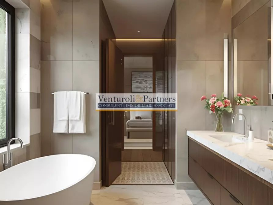 Immagine 7 di Appartamento in vendita  in Via San Benedetto a Desenzano Del Garda