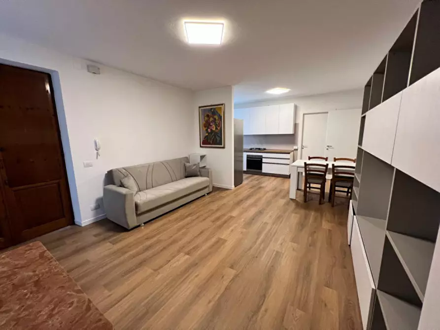 Immagine 2 di Appartamento in affitto  a Soave