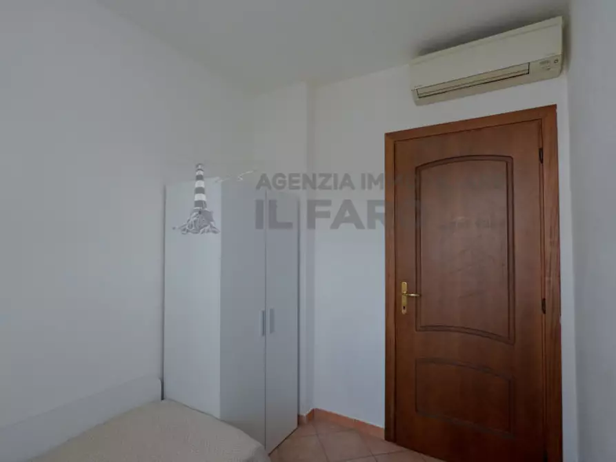 Immagine 11 di Appartamento in vendita  in Via Quarto a La Maddalena