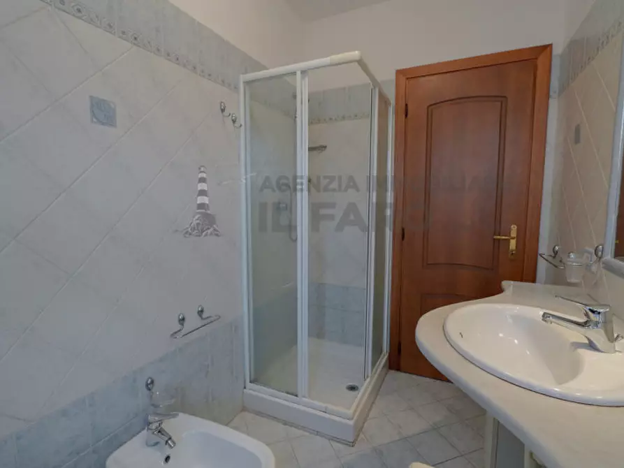 Immagine 12 di Appartamento in vendita  in Via Quarto a La Maddalena