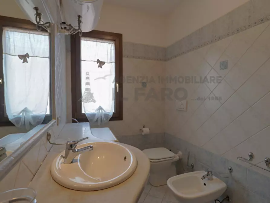 Immagine 13 di Appartamento in vendita  in Via Quarto a La Maddalena