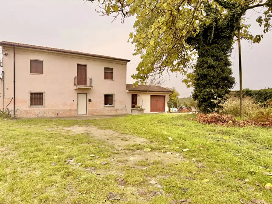 Immagine 1 di Casa indipendente in vendita  in VIA CROSARONA a Minerbe