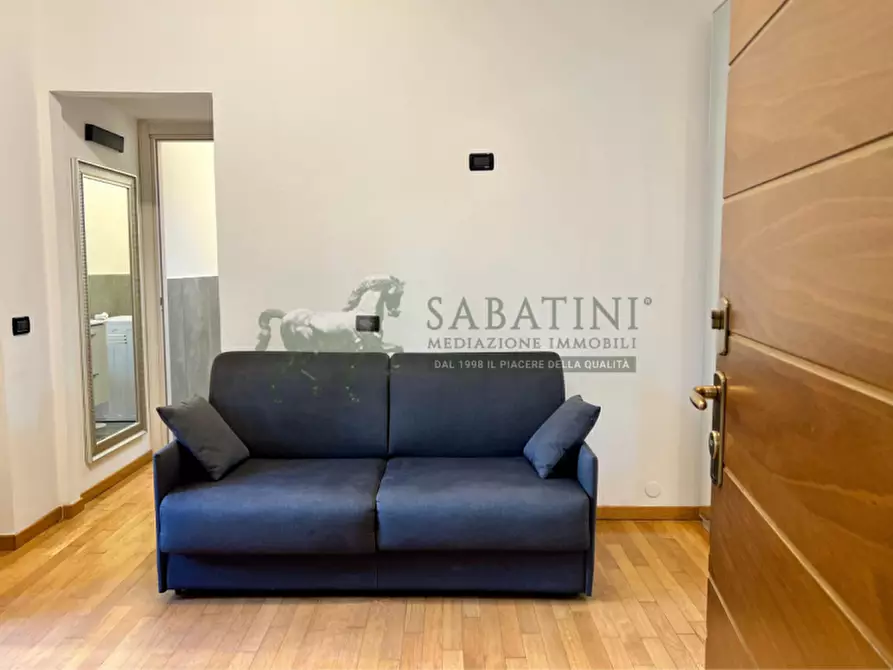 Immagine 1 di Appartamento in affitto  in via gustavo fara 17 a Milano