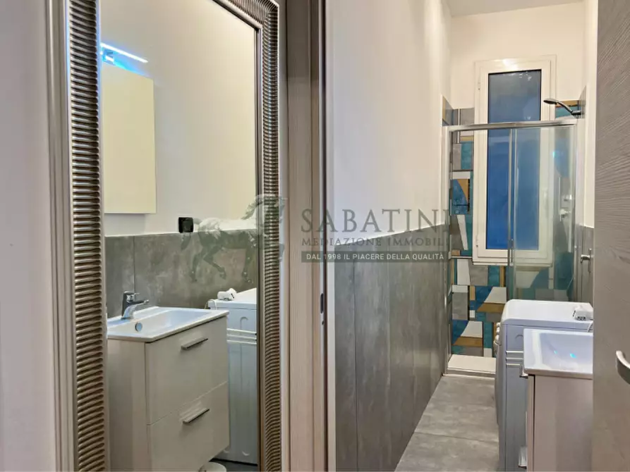 Immagine 9 di Appartamento in affitto  in via gustavo fara 17 a Milano