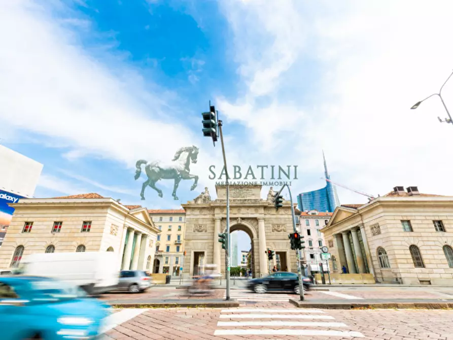 Immagine 16 di Appartamento in affitto  in via gustavo fara 17 a Milano