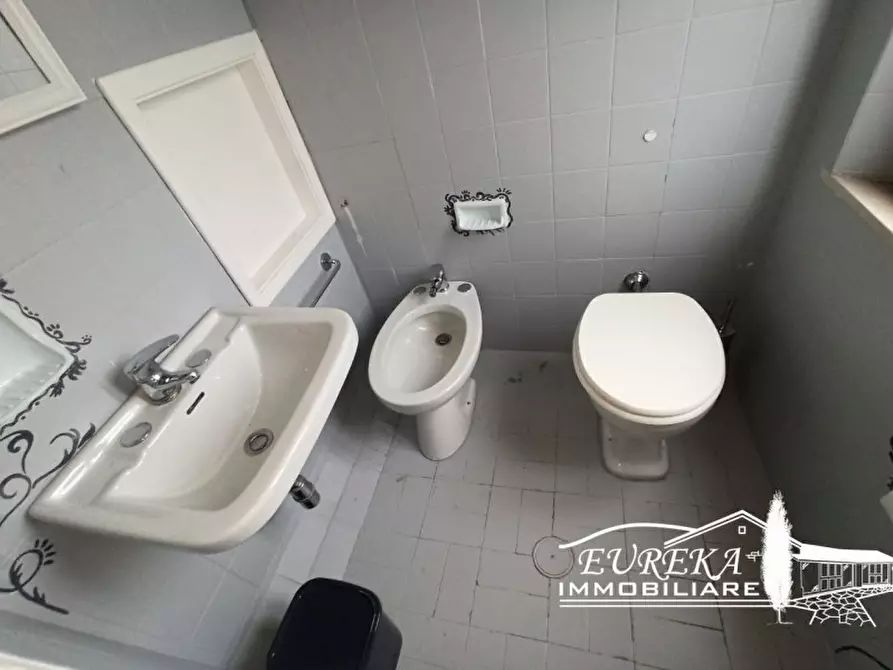 Immagine 10 di Appartamento in vendita  in via castiglionese casamaggiore a Castiglione Del Lago