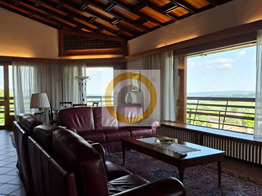 Immagine 2 di Villa in vendita  a Pederobba