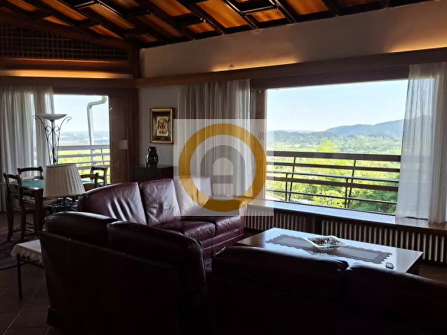 Immagine 3 di Villa in vendita  a Pederobba