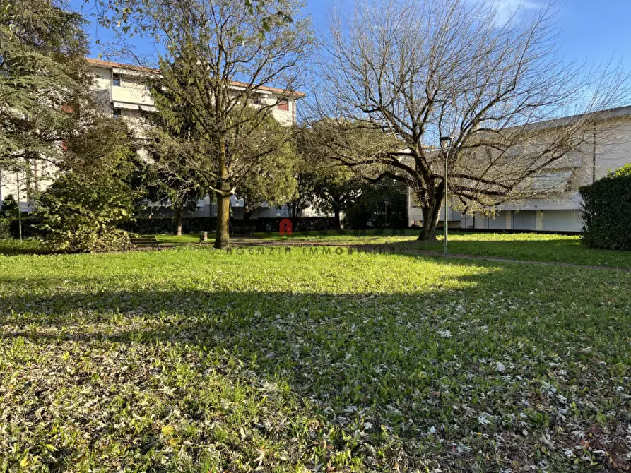 Immagine 27 di Appartamento in vendita  in via Tagliamento a Rubano