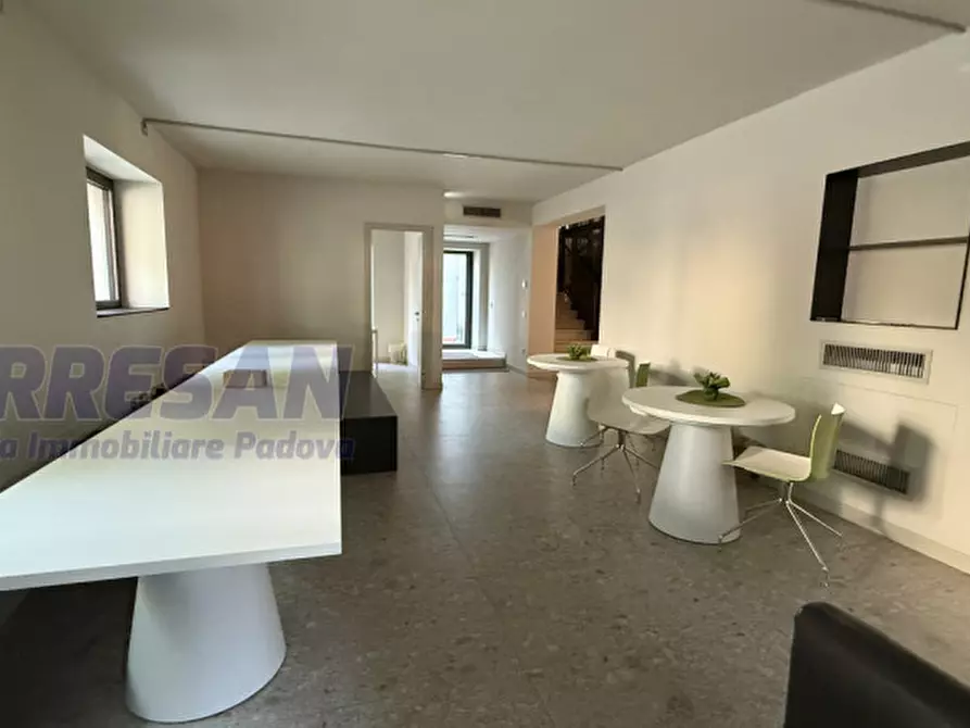 Immagine 1 di Ufficio in affitto  in Via Niccolò Tommaseo a Padova