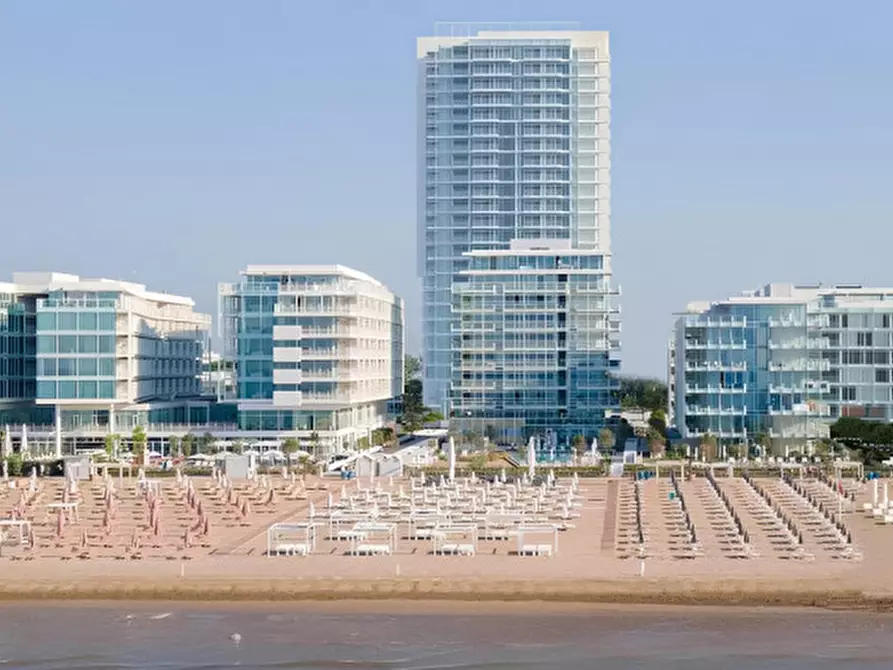 Immagine 5 di Terreno in vendita  in Via Andrea Bafile 295 a Jesolo