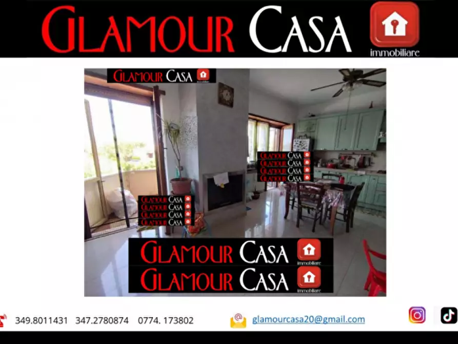 Immagine 3 di Appartamento in vendita  in Vicolo Clementi a Roma