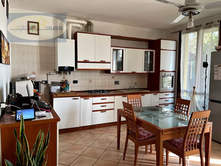 Immagine 11 di Villetta a schiera in vendita  in Via Fiume Vecchio 152/3 a Molinella