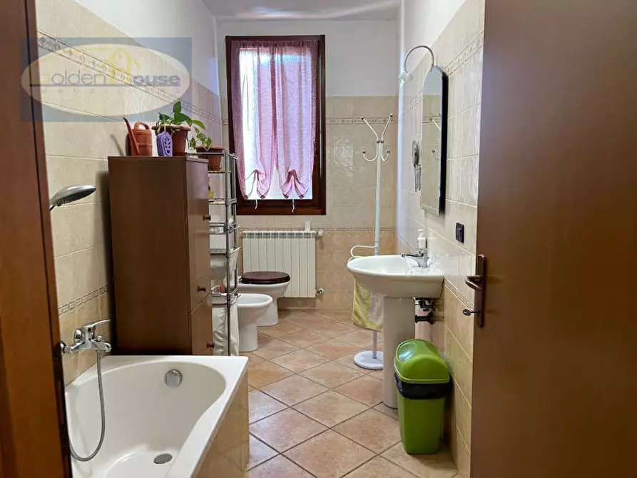 Immagine 16 di Villetta a schiera in vendita  in Via Fiume Vecchio 152/3 a Molinella