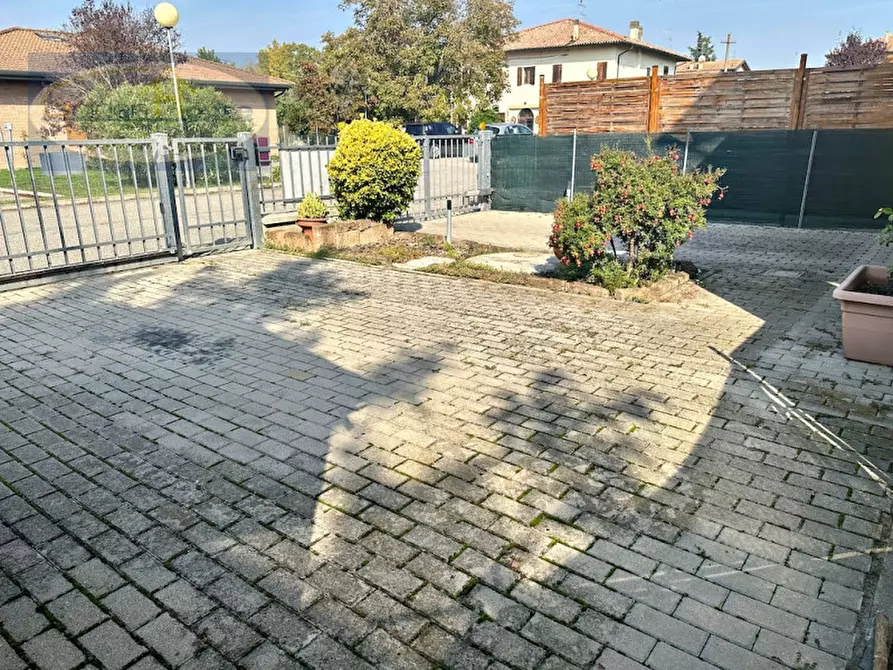 Immagine 28 di Villetta a schiera in vendita  in Via Fiume Vecchio 152/3 a Molinella