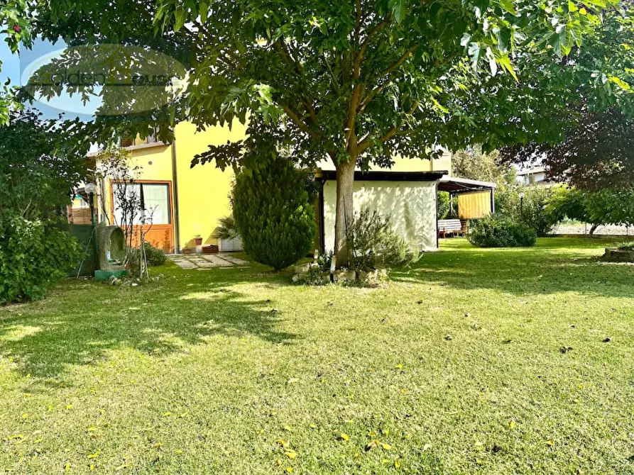 Immagine 32 di Villetta a schiera in vendita  in Via Fiume Vecchio 152/3 a Molinella