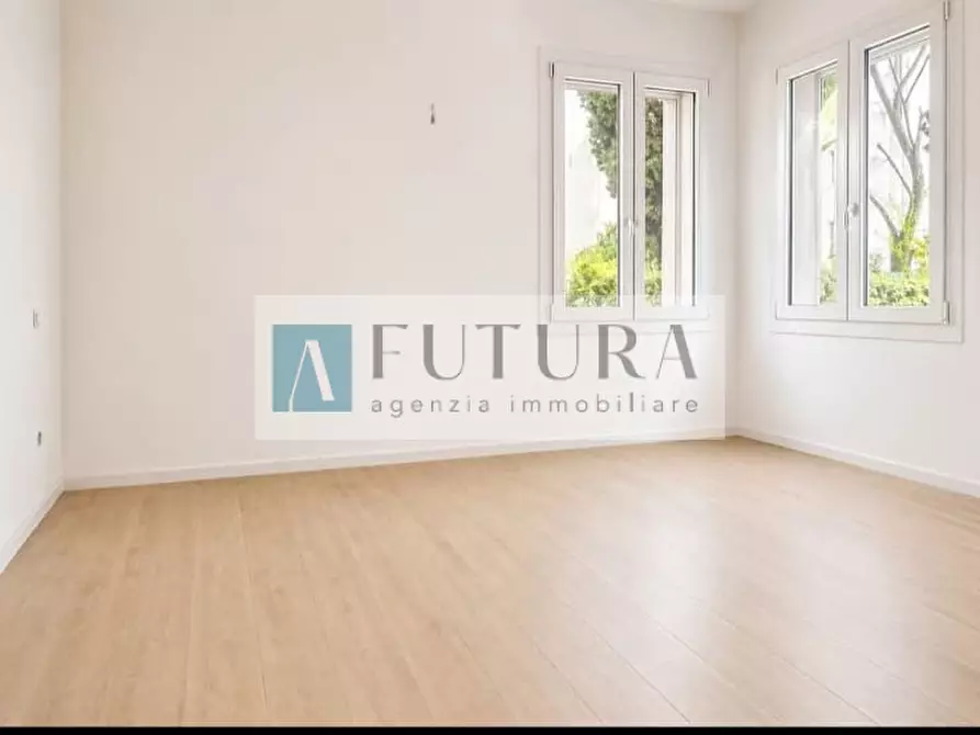 Immagine 3 di Appartamento in vendita  in Via Giuseppe Vaccari, 121 a Vicenza
