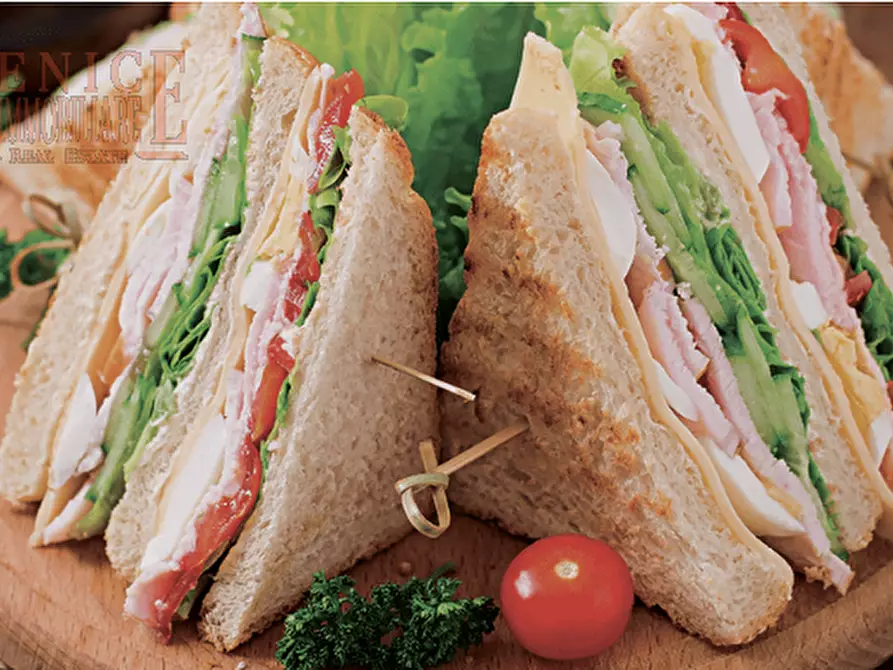 Immagine 1 di Attività commerciale in vendita  a Martellago