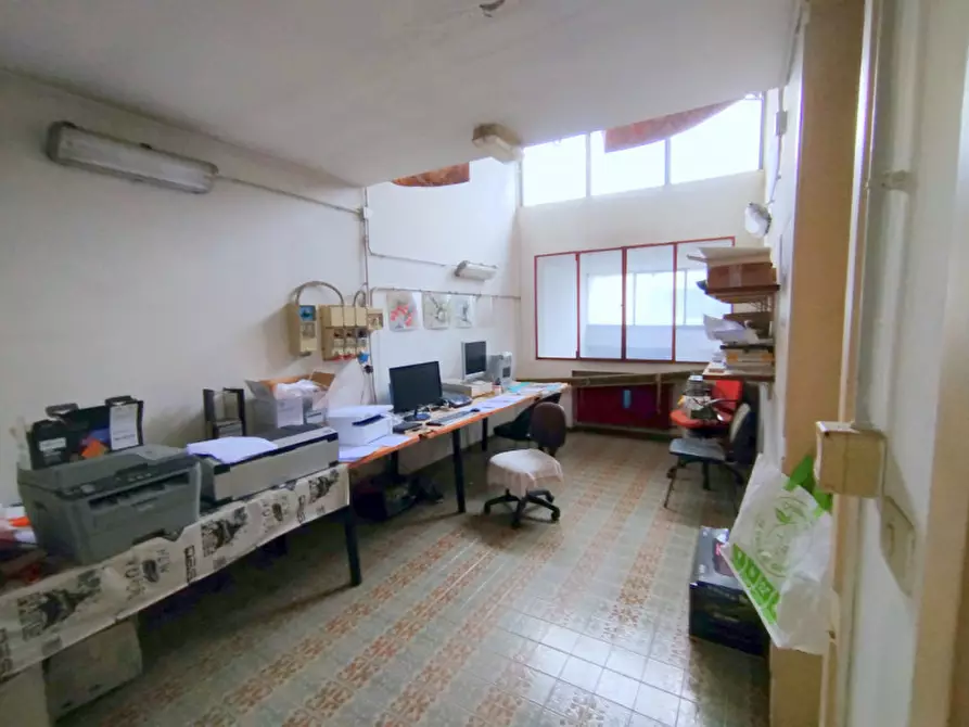 Immagine 4 di Capannone industriale in vendita  in VIALE DELLA NAVIGAZIONE INTERNA a Padova