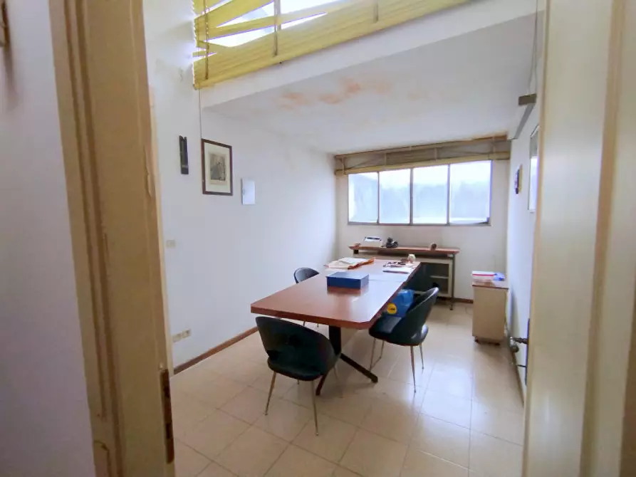 Immagine 5 di Capannone industriale in vendita  in VIALE DELLA NAVIGAZIONE INTERNA a Padova