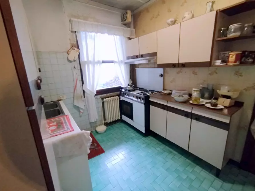 Immagine 8 di Capannone industriale in vendita  in VIALE DELLA NAVIGAZIONE INTERNA a Padova