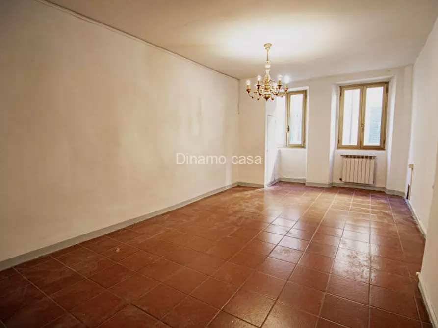 Immagine 1 di Appartamento in vendita  a Prato