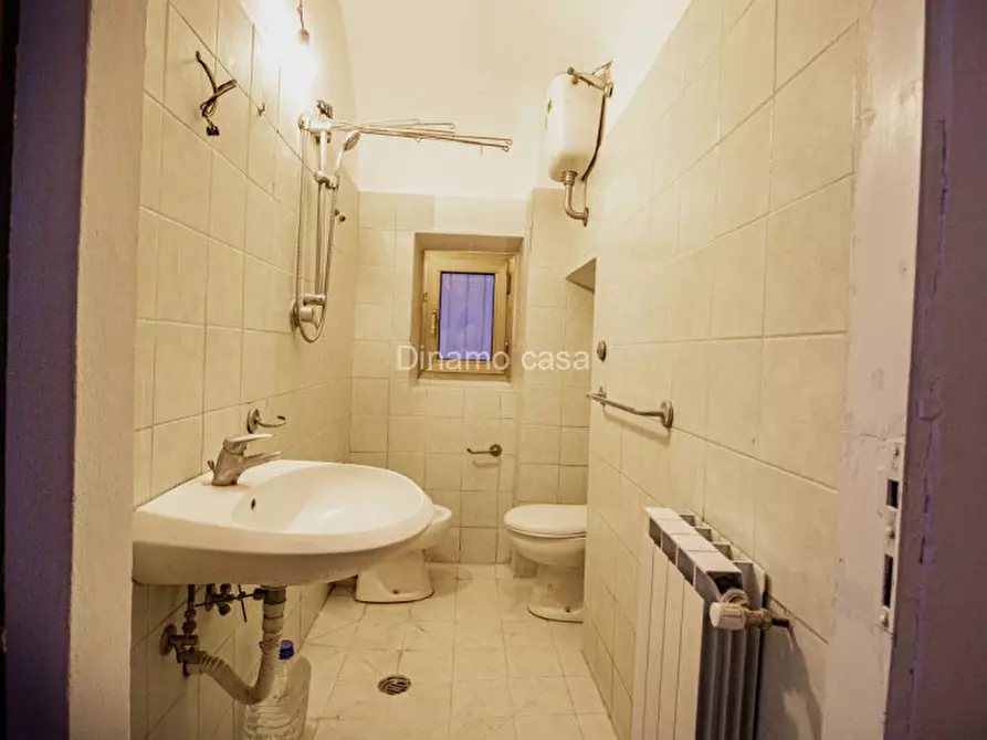 Immagine 18 di Appartamento in vendita  a Prato