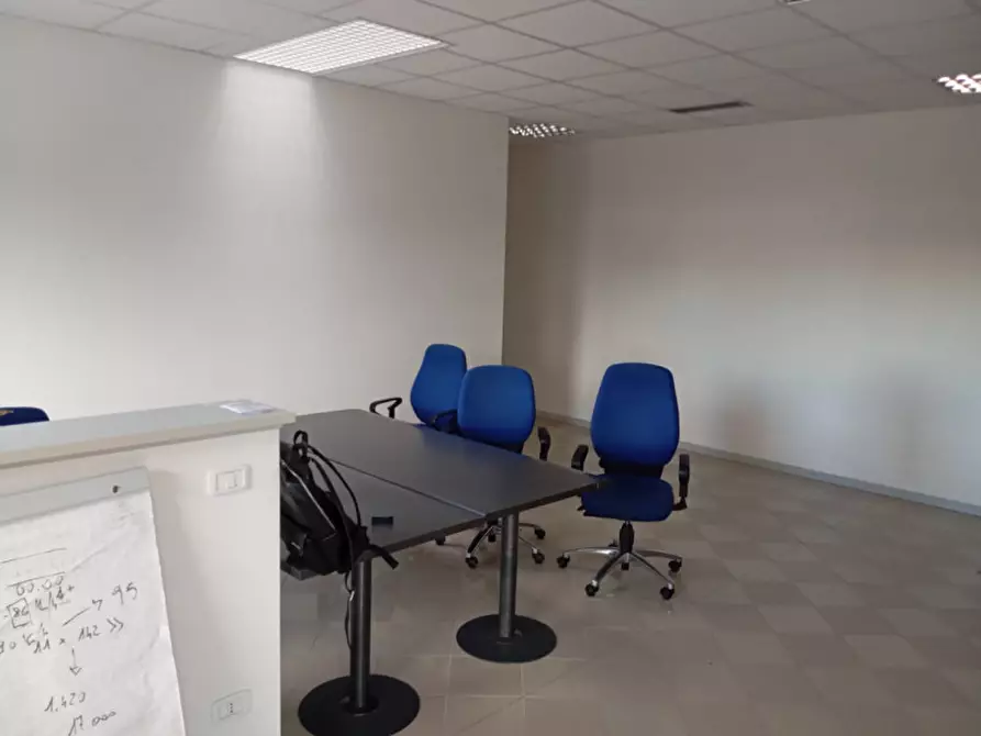 Immagine 6 di Ufficio in affitto  in Via Vincenzo Brunacci a Venezia