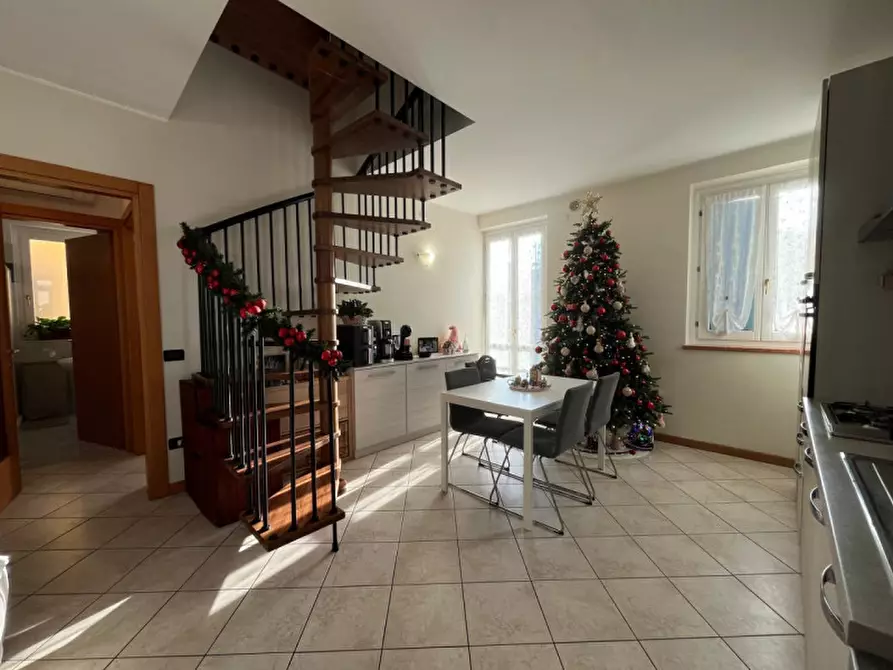 Immagine 2 di Appartamento in vendita  in Via Cortivi a Sona