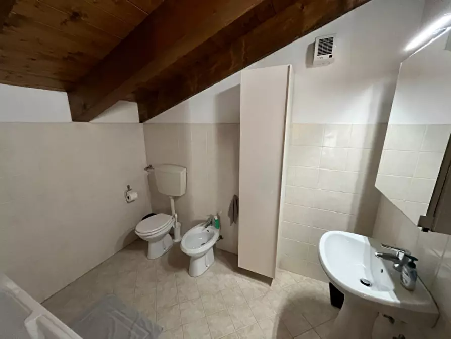 Immagine 13 di Appartamento in vendita  in Via Cortivi a Sona