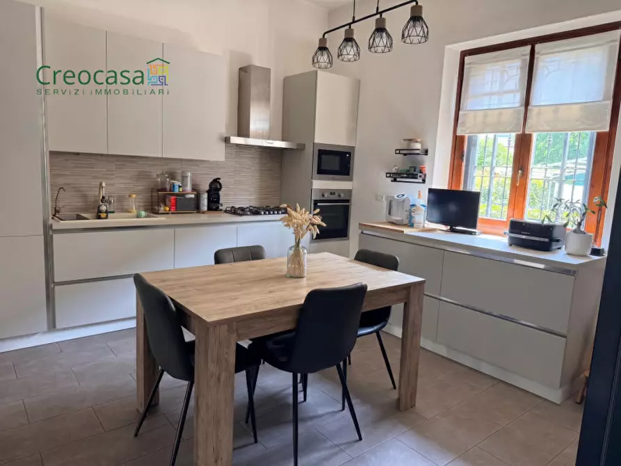 Immagine 7 di Villa in vendita  a Dalmine