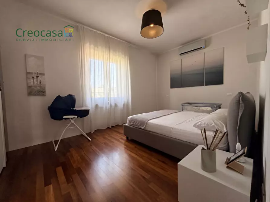 Immagine 12 di Villa in vendita  a Dalmine