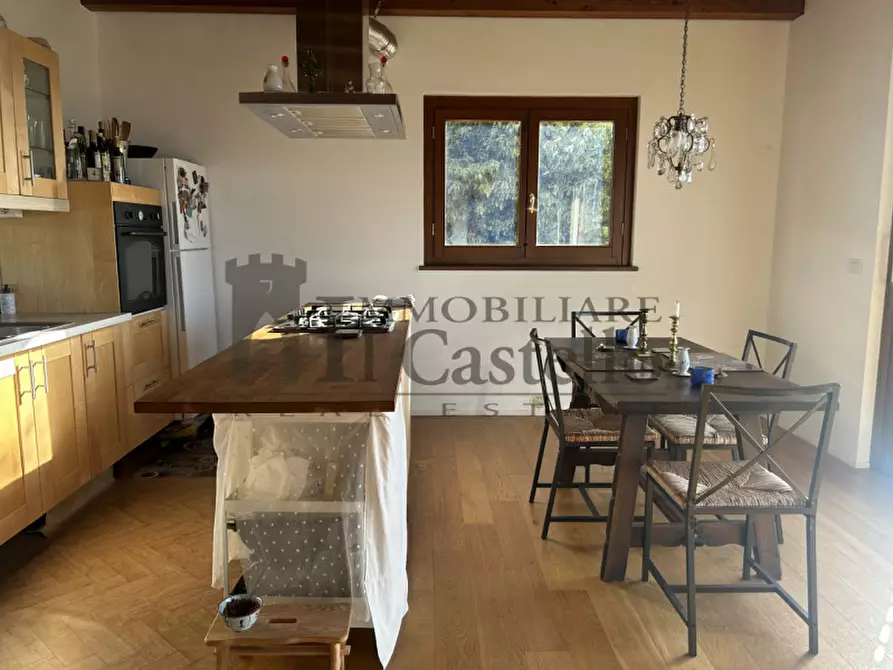 Immagine 3 di Casa indipendente in vendita  in gioiella a Castiglione Del Lago