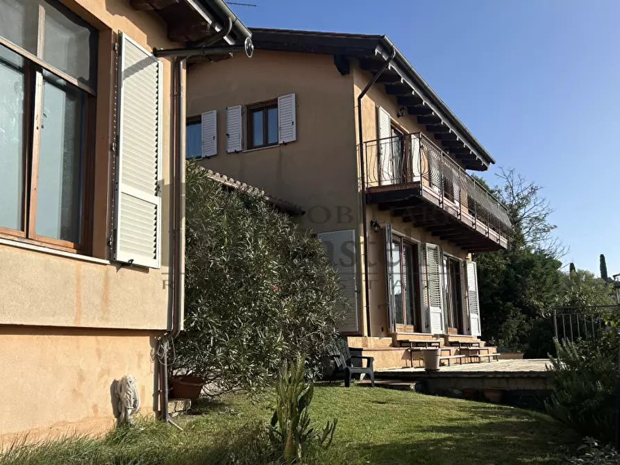 Immagine 5 di Casa indipendente in vendita  in gioiella a Castiglione Del Lago