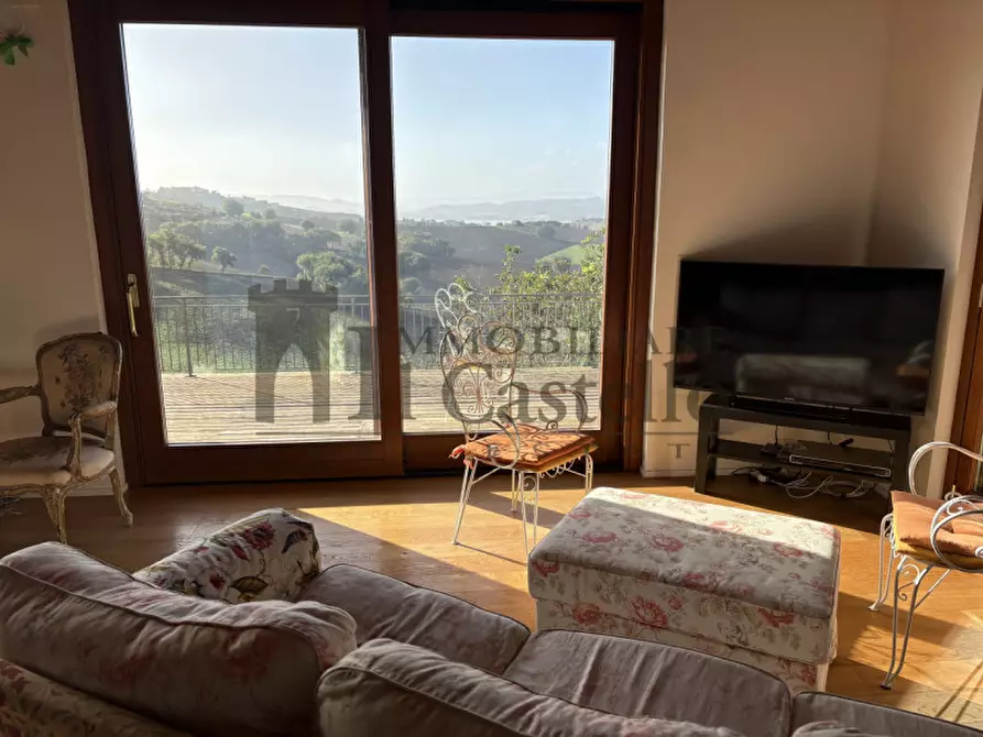 Immagine 9 di Casa indipendente in vendita  in gioiella a Castiglione Del Lago