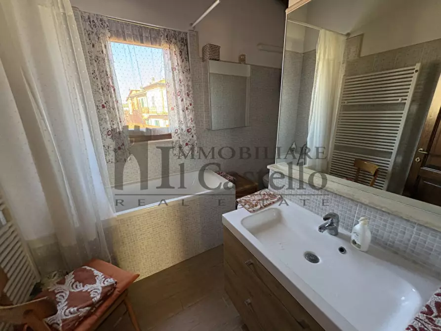 Immagine 27 di Casa indipendente in vendita  in gioiella a Castiglione Del Lago