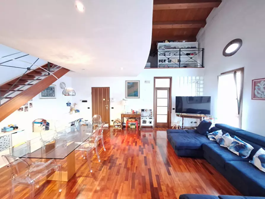 Immagine 5 di Appartamento in vendita  in Via Nazario Sauro a Rovigo